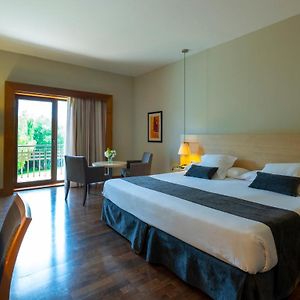 Habitación con Cama King